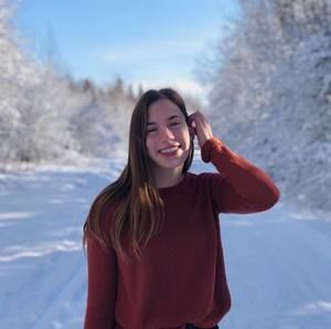 Meet your Posher, Angélique